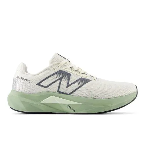 New Balance Men`s Fuelcell Propel v5 Shoe