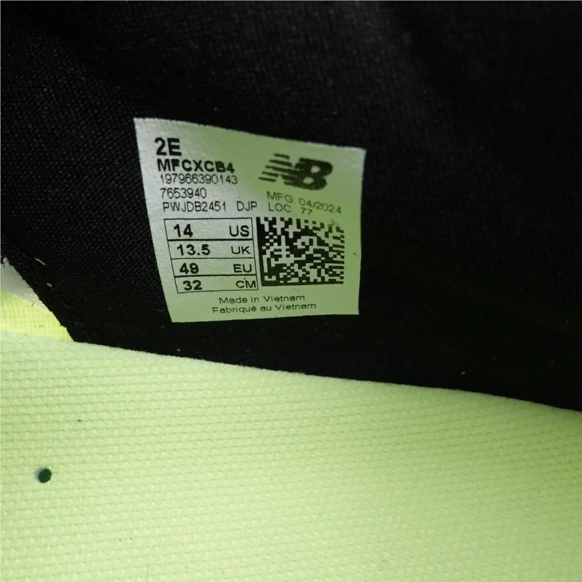 New Balance shoes - New Balance FuelCell Rebel v4 - MFCXCB4 - Black 2