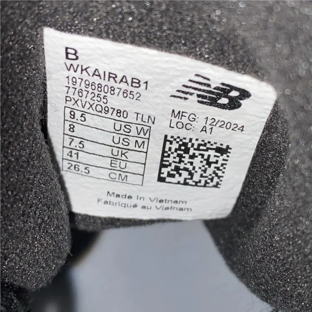New Balance shoes - New Balance Fresh Foam - Fresh Foam - WKAIRAB1 - Black (UPC: 0197968087652) 9