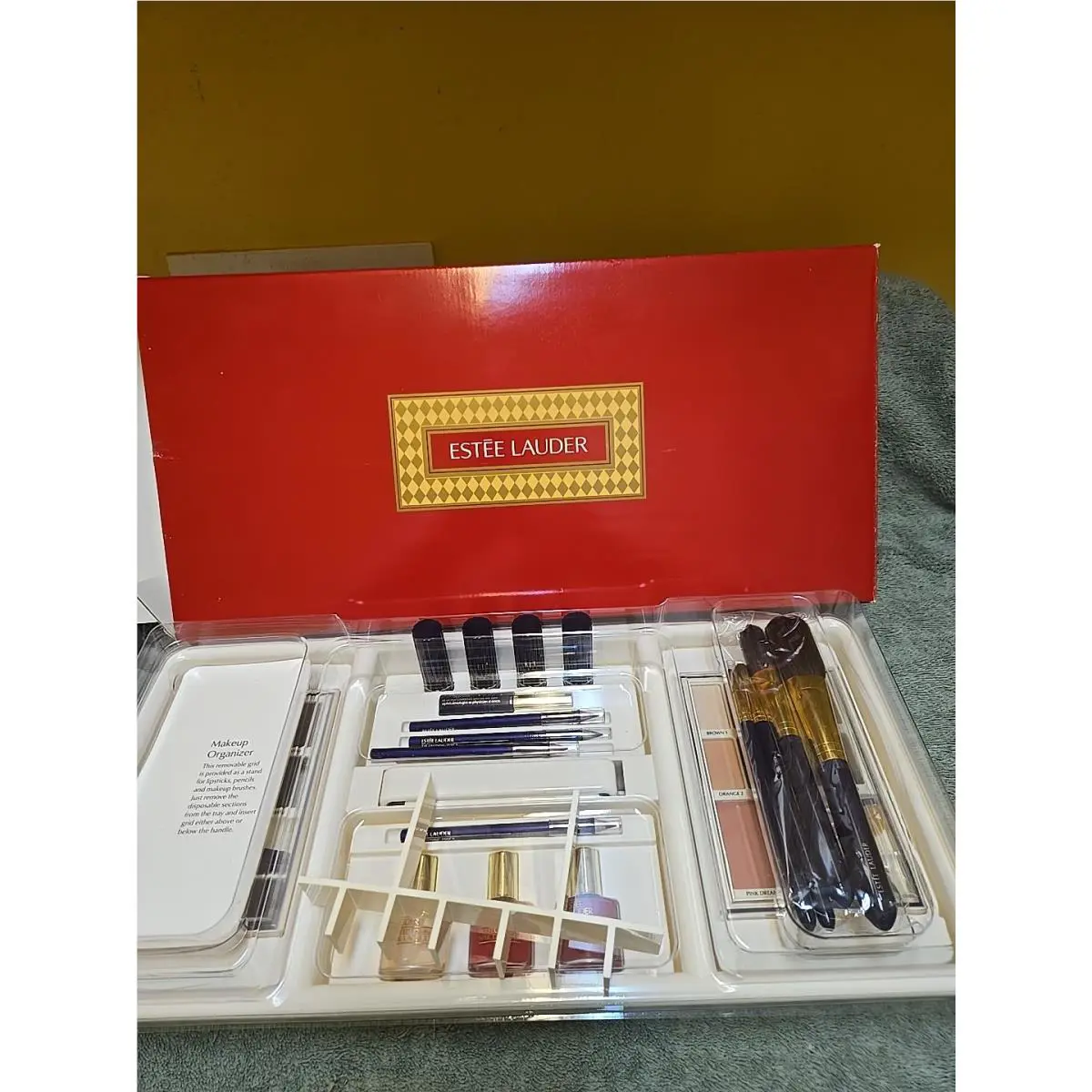 Vintage Estee Lauder Artists Box Makeup Products Gift Set
