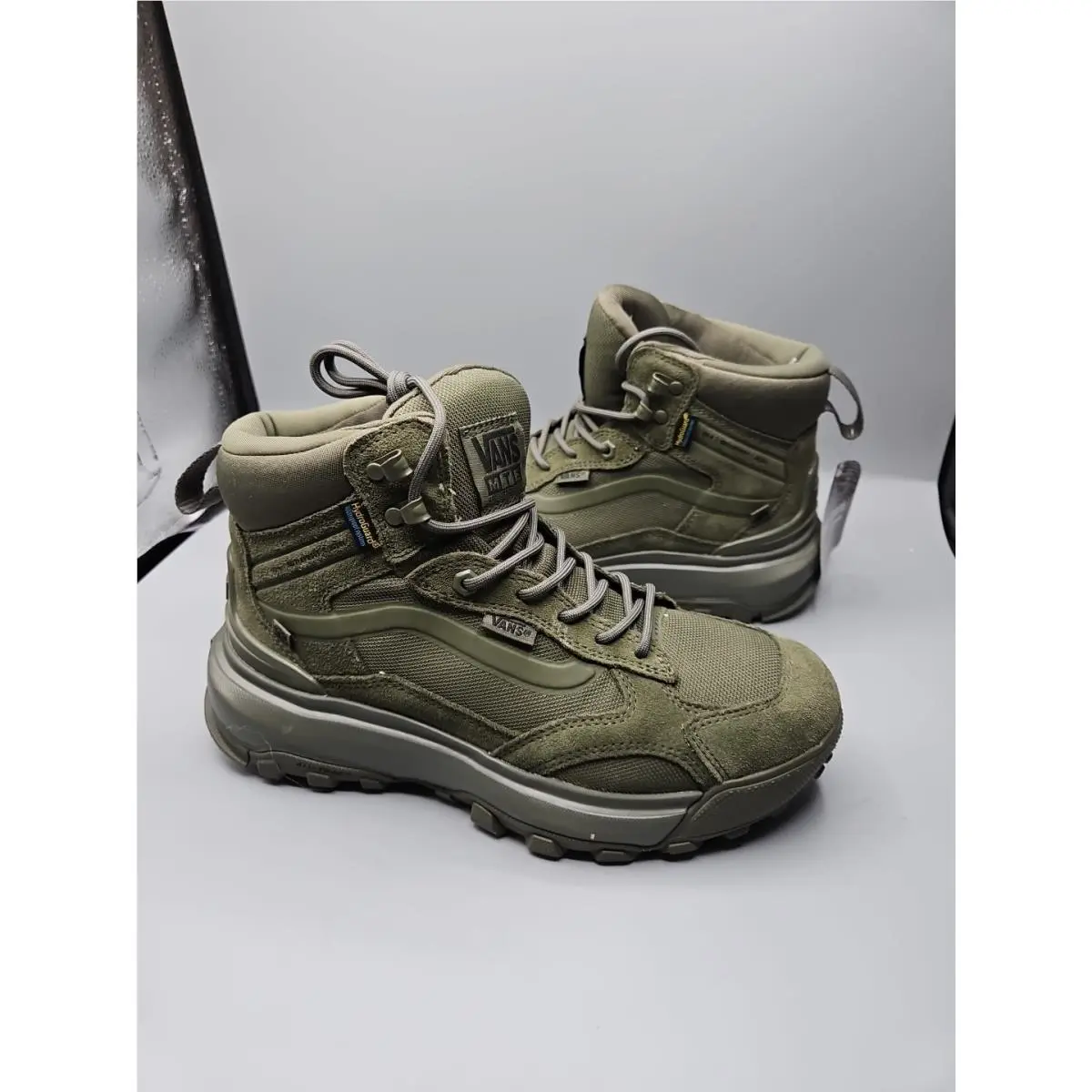 Vans Mte Crestline Waterproof Green Hiking Boots Shoes Men`s Size 6.5
