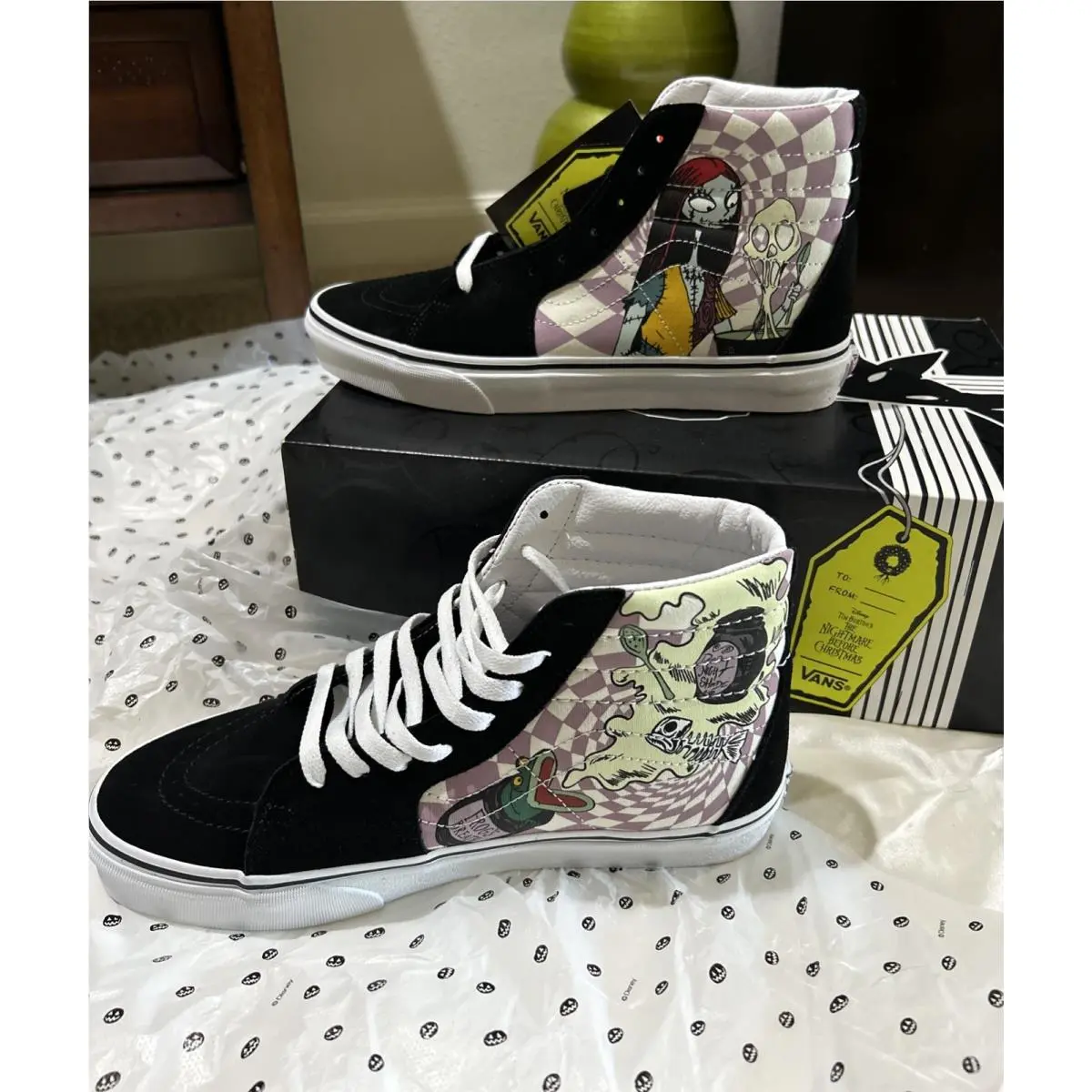 SK8-HI Sally  X Disney Nightmare Before Christmas Mens Size 9/10.5 Women by Vans