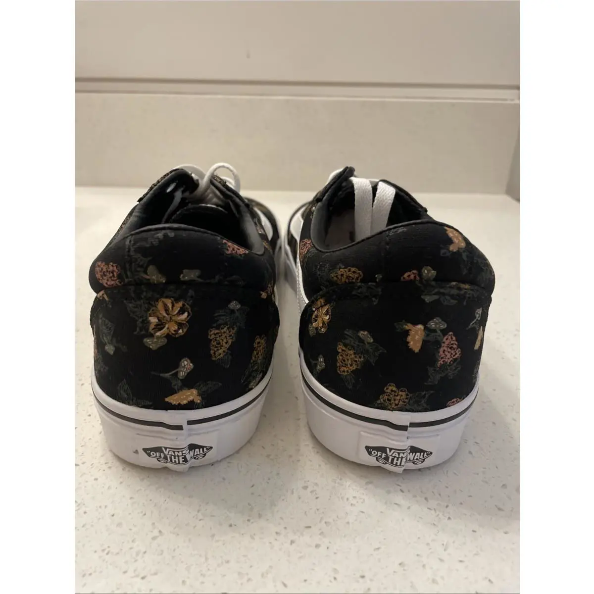 Vans shoes - Ward Garden - Ward Garden - Garden Floral Black White (UPC: 0196573496392) 6