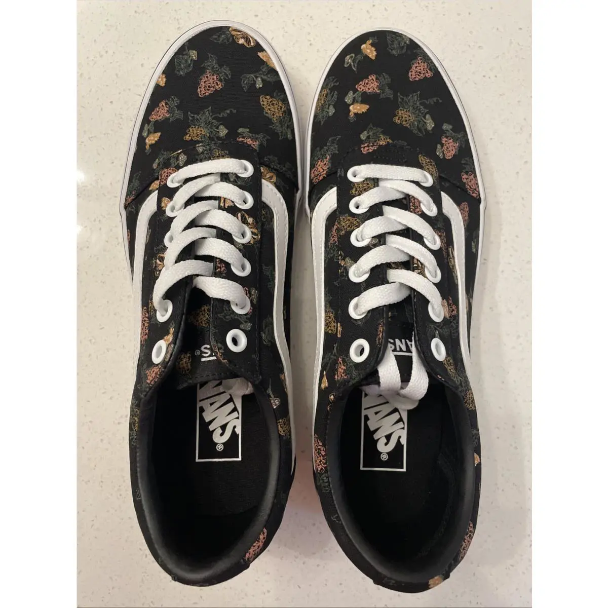 Vans shoes - Ward Garden - Ward Garden - Garden Floral Black White (UPC: 0196573496392) 7