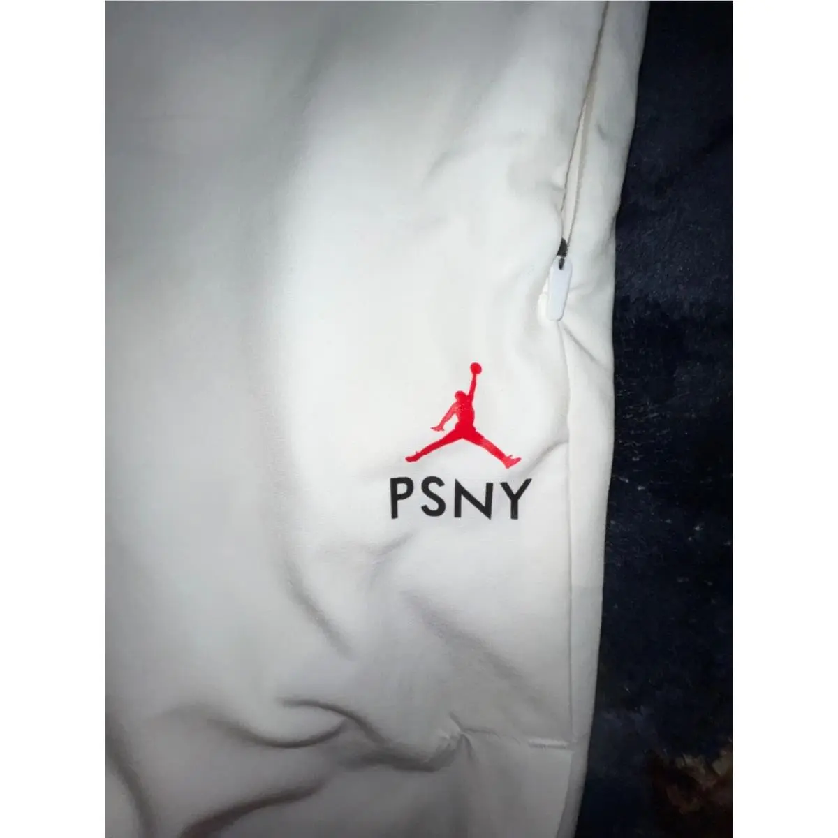 Nike clothing - 905812-100 - 905812-100 - White red black 3