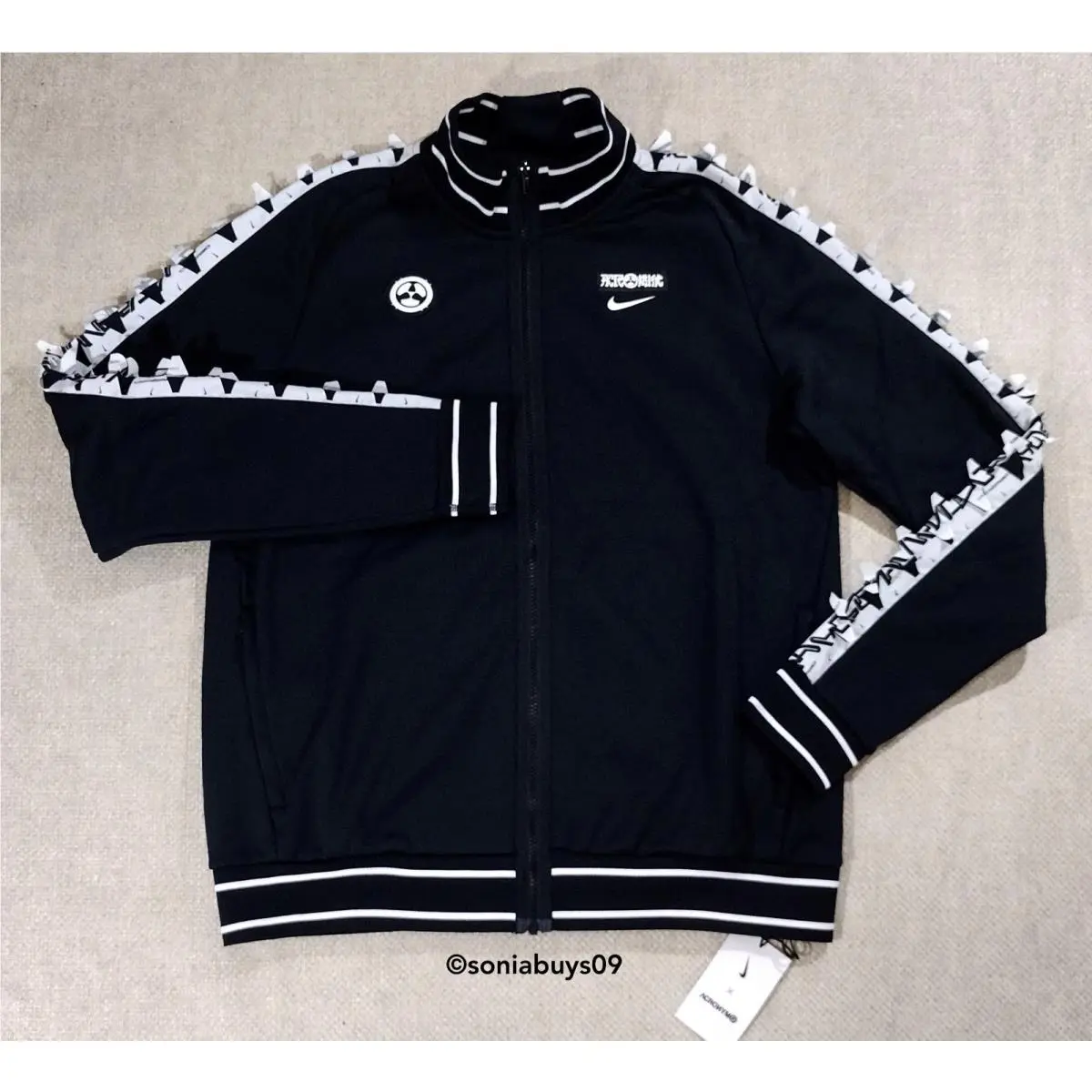 Nike clothing - Black/White 11