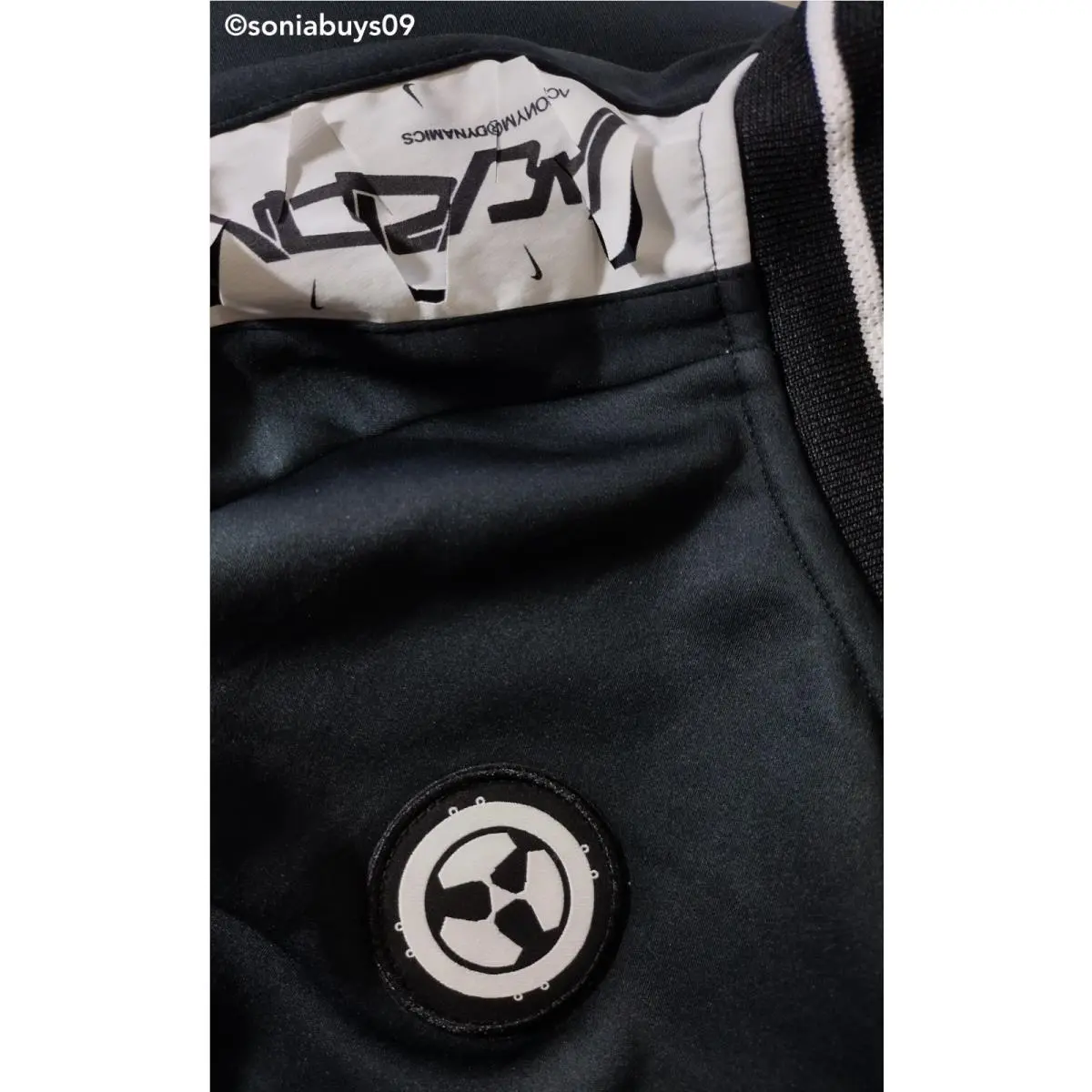 Nike clothing - Black/White 16