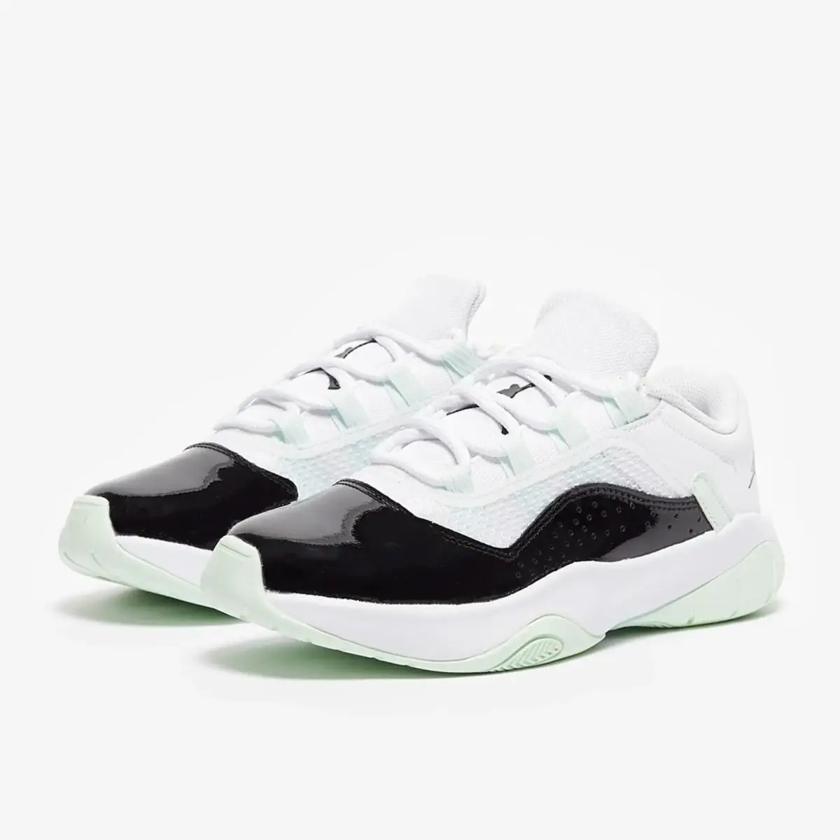 Nike shoes - Jordan 11 CMFT Low - CMFT Low - DV3477-101 - White, Manufacturer: White/Black/Barely Green 17