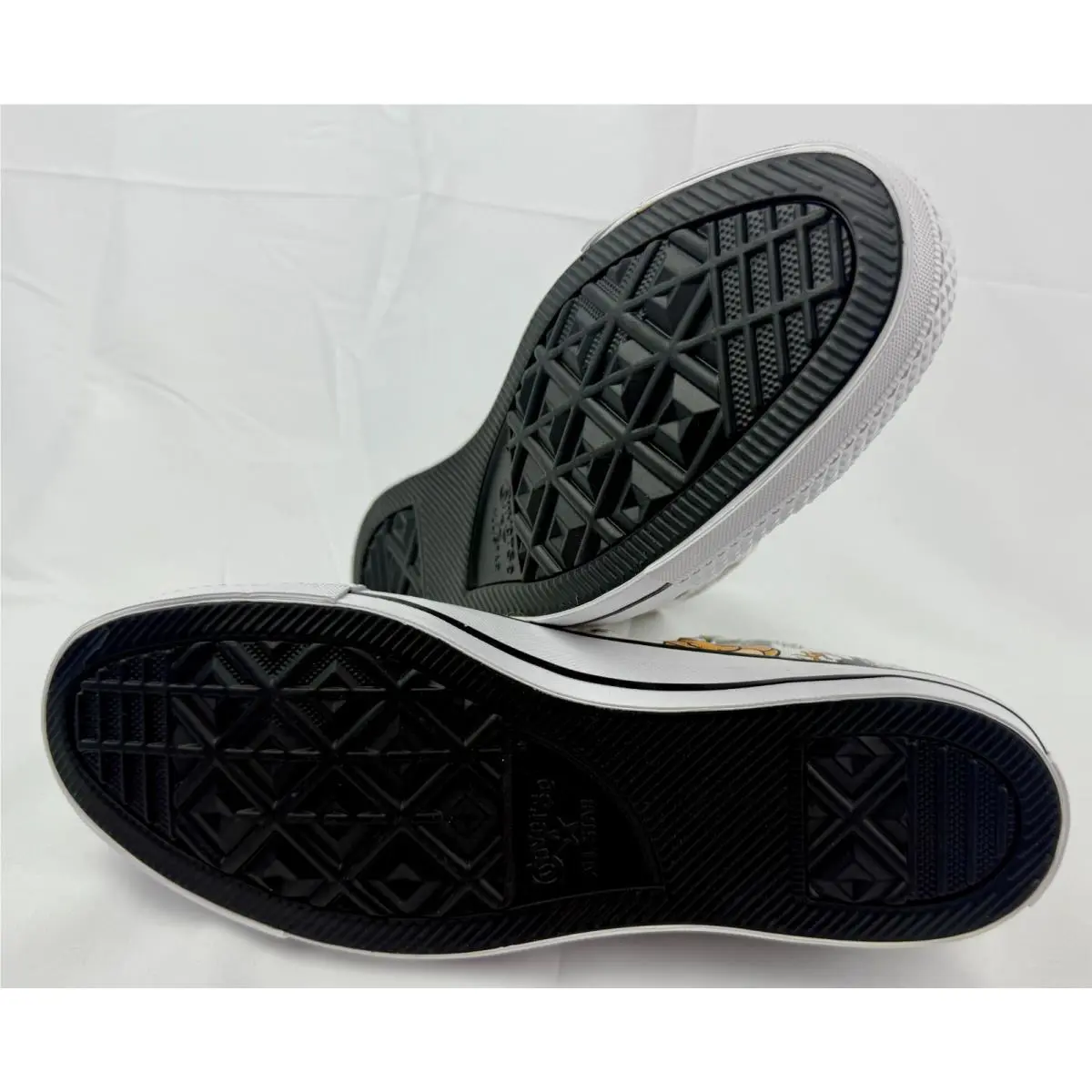 Converse shoes - Converse Chuck Taylor All Star Hi - a15112c - White 6