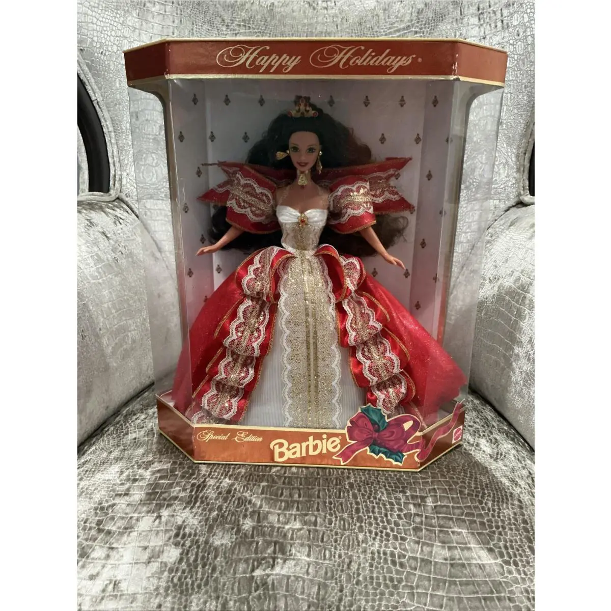 1997 Happy Holidays Special Edition Barbie Rare
