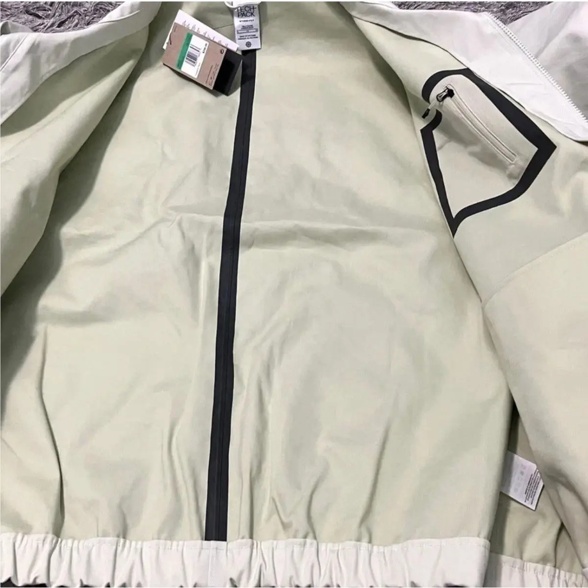 Nike clothing - Nike Tech Pack - Tech Pack - FN2608-020 - Sea Glass (UPC: 0196976175320) 7