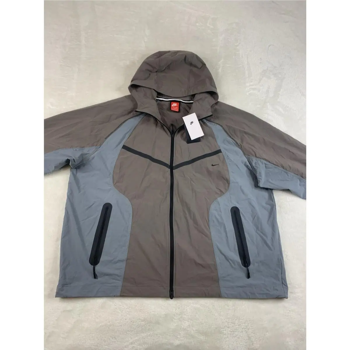 Nike Tech Woven Windrunner Loose Jacket Cave Stone Grey IH8461-289 Xxl Tall