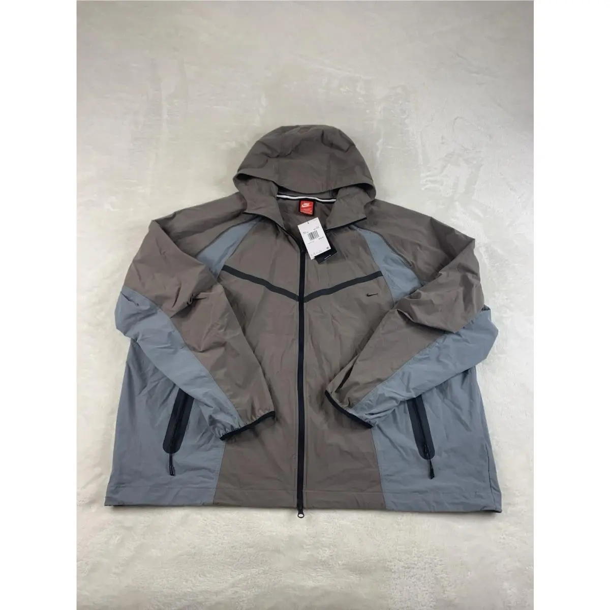 Nike clothing - IH8461 - IH8461 - Gray (UPC: 198481268825) 0