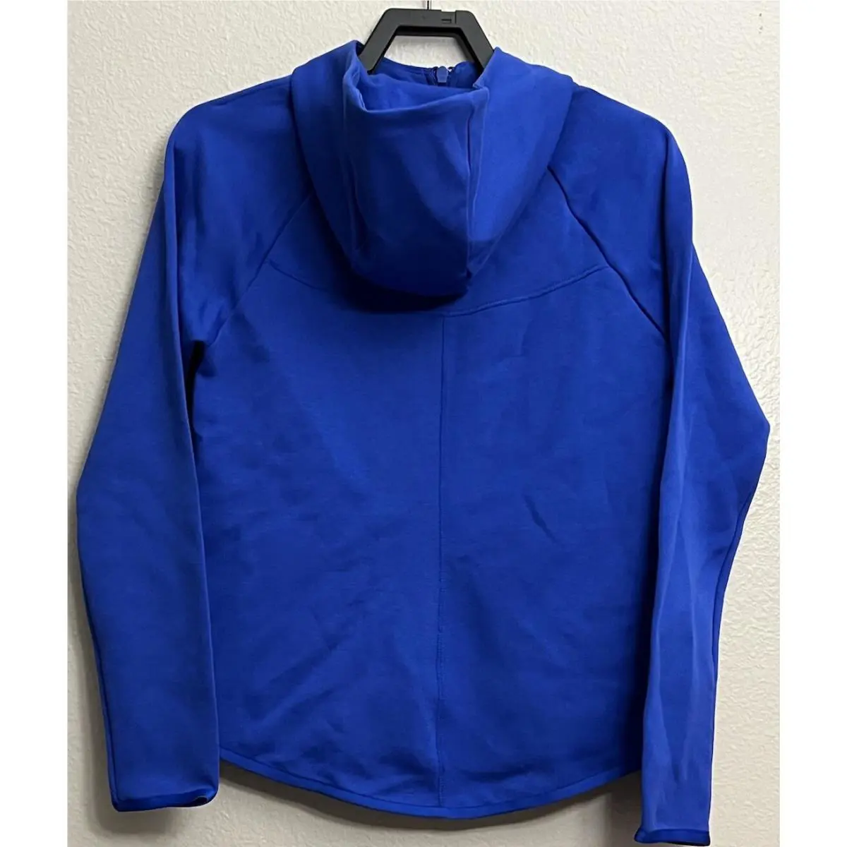 Nike clothing - CW7220-494 - CW7220-494 - Royal Blue (UPC: 194955755198) 2