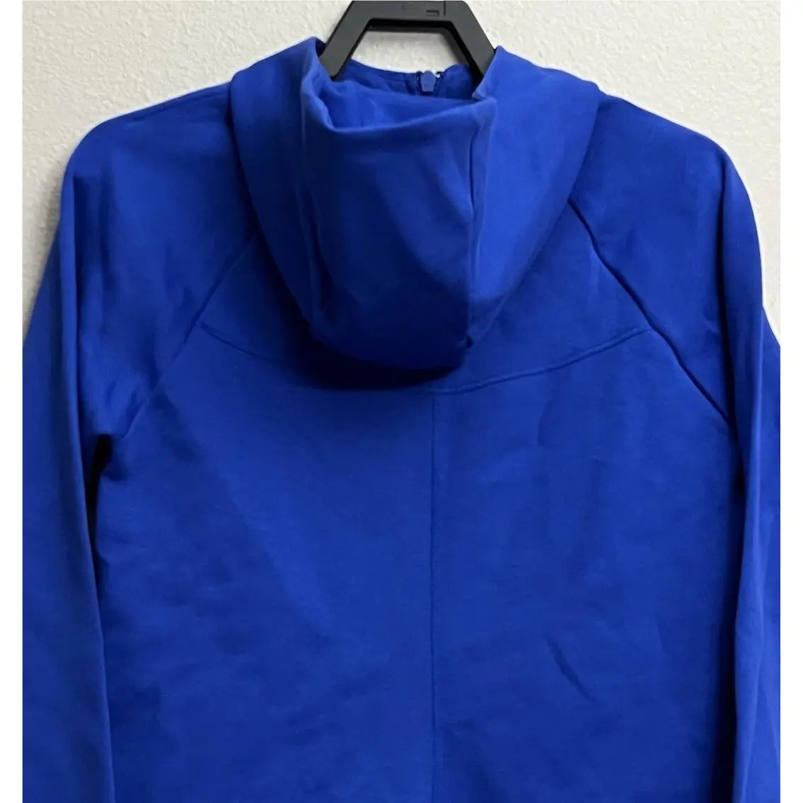 Nike clothing - CW7220-494 - CW7220-494 - Royal Blue (UPC: 194955755198) 3