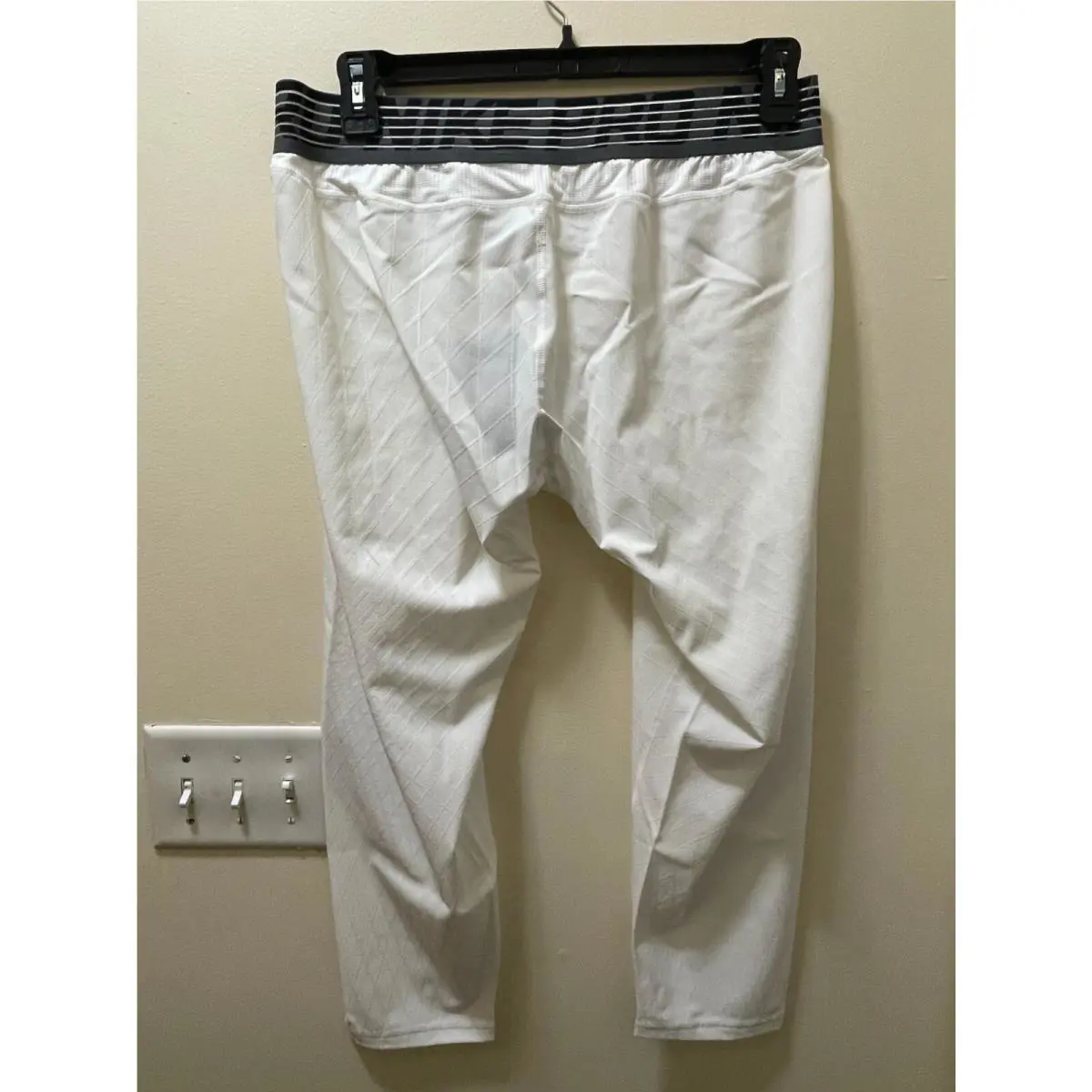 Nike clothing - White 4