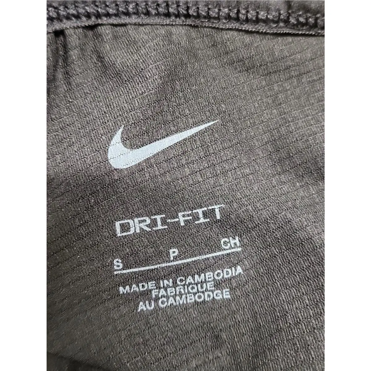 Nike clothing - CJ5471 068 - Black (UPC: 193658933254) 8