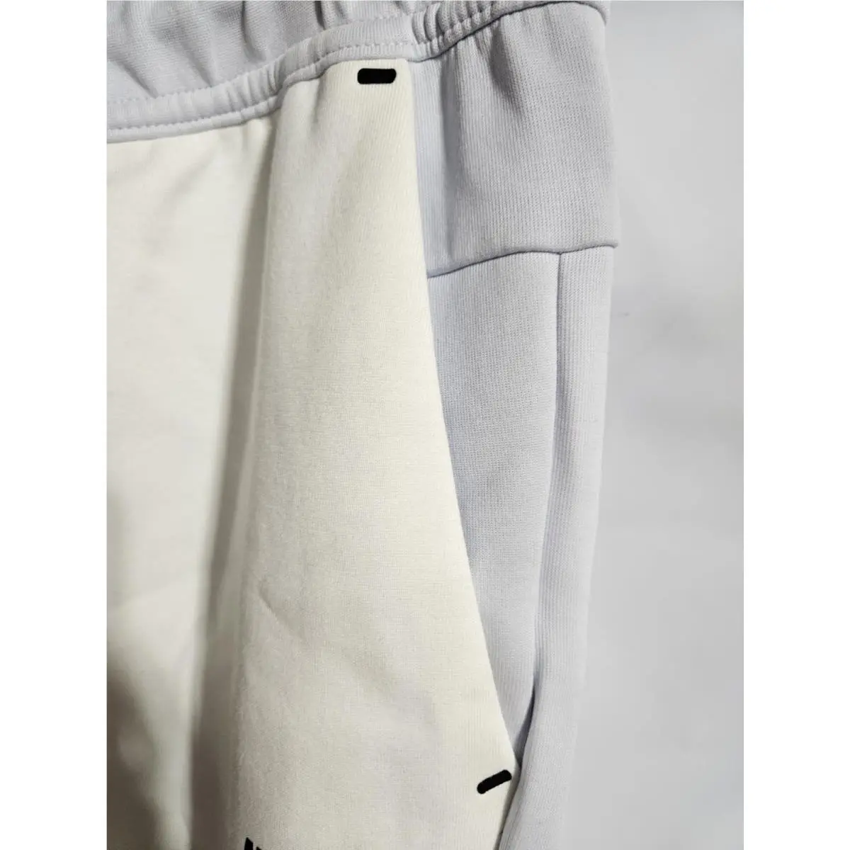 Nike clothing - White 2