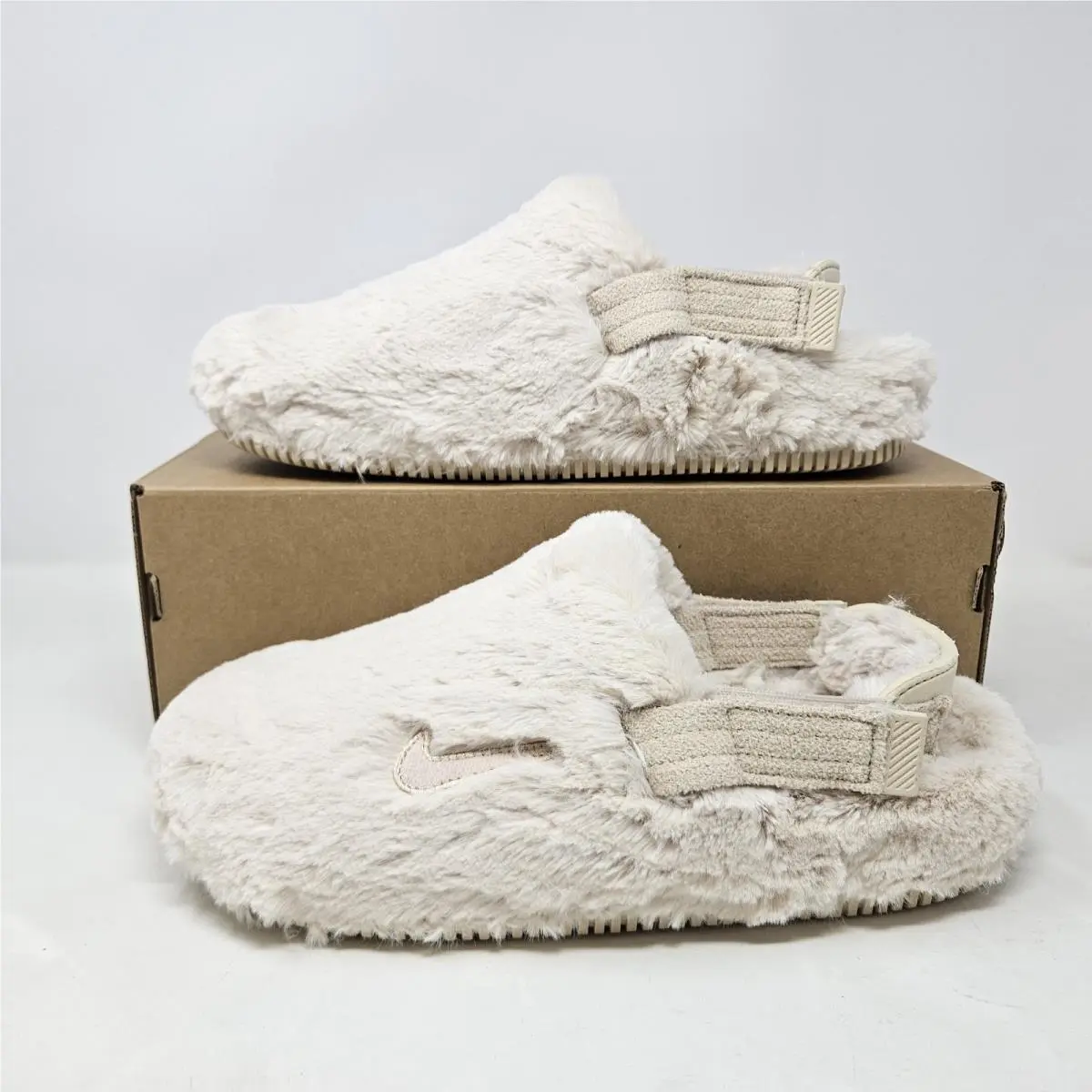 Nike Wmns Calm Mule SE `sanddrift Fur` / FZ3119 100 / Size 11 Wmns - 10 Mens - Beige