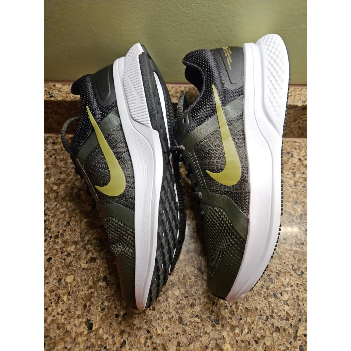 Nike shoes - Nike Run Swift - Run Swift - CU3517-301 - Green 0