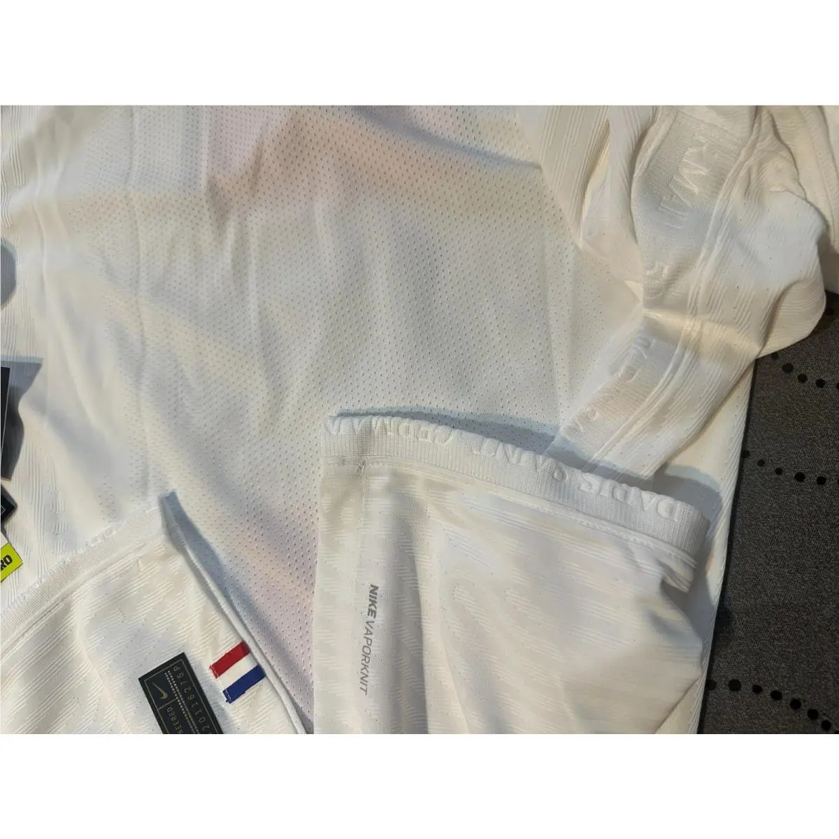 Nike clothing - CD4188101 - CD4188101 - White (UPC: 0193659431438) 4