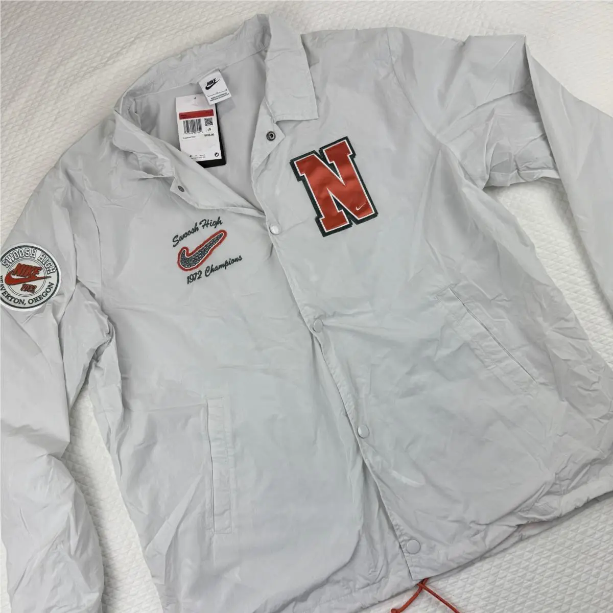 Nike clothing - Pale Gray (UPC: 197599907954) 0