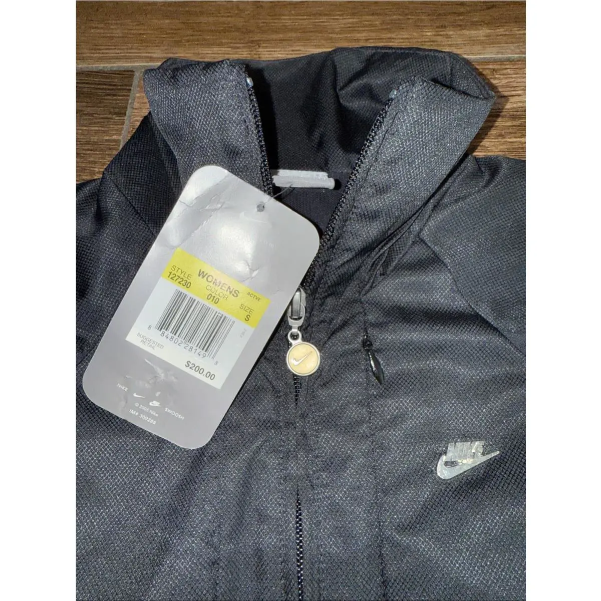 Nike clothing - Black (UPC: 884802281498) 1