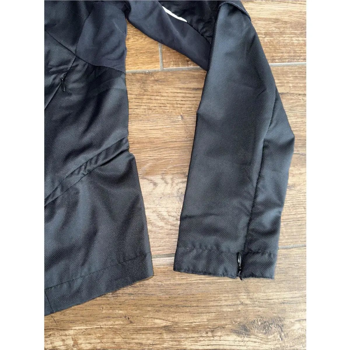 Nike clothing - Black (UPC: 884802281498) 2