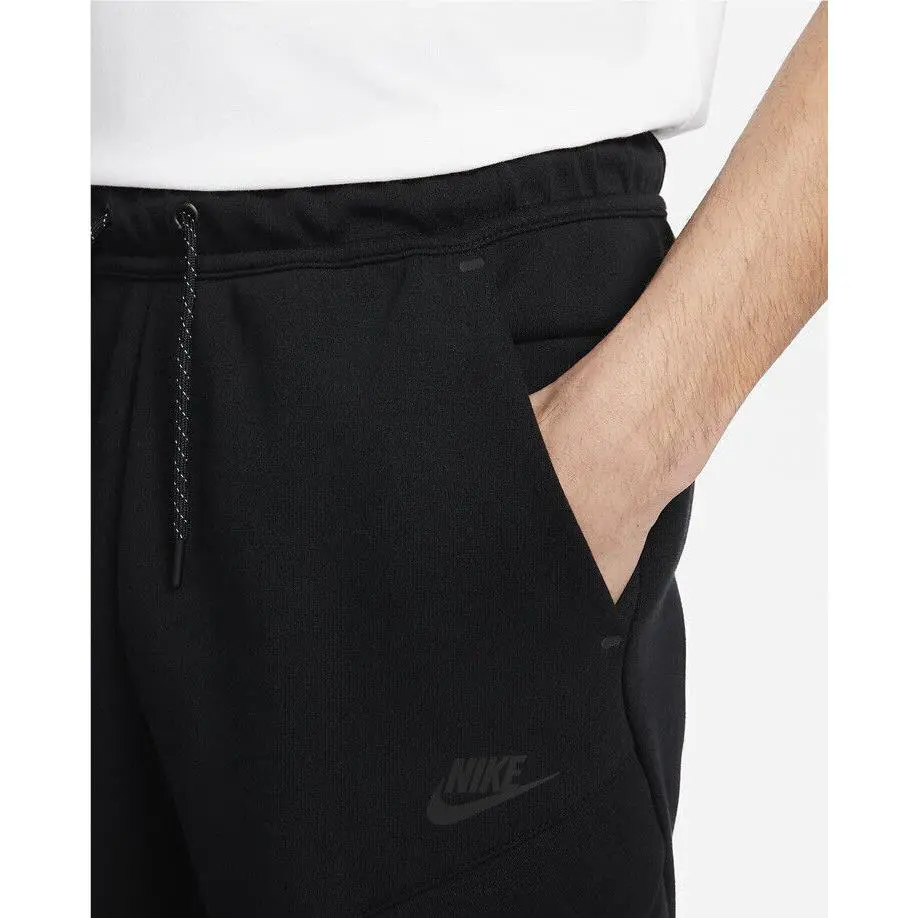 Nike clothing - Black 1