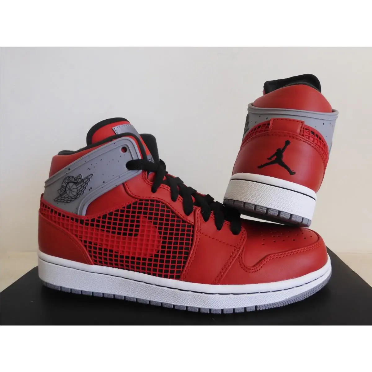 Nike shoes - Air Jordan 1 Retro - Air Retro - 599873-602 - Red (UPC: 887225457365) 1
