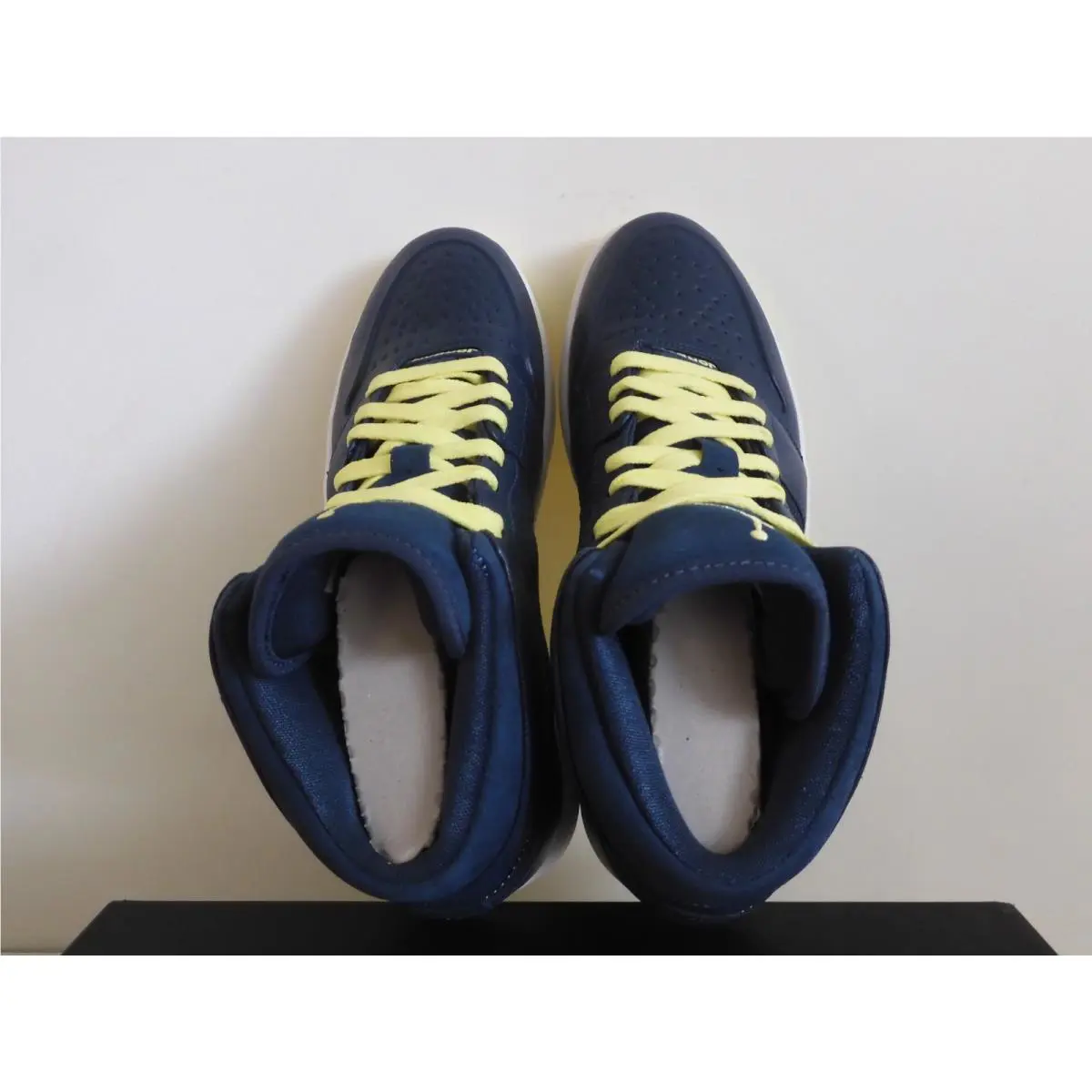 Nike shoes - Air Jordan 1 - Air - 555071-445 - Blue (UPC: 884751305078) 4
