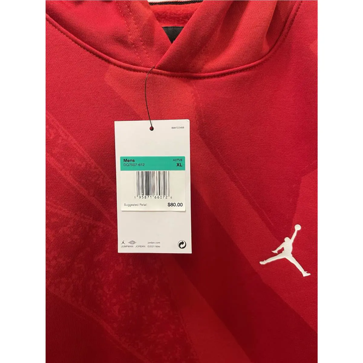 Nike clothing - Red (UPC: 0195871660726) 6