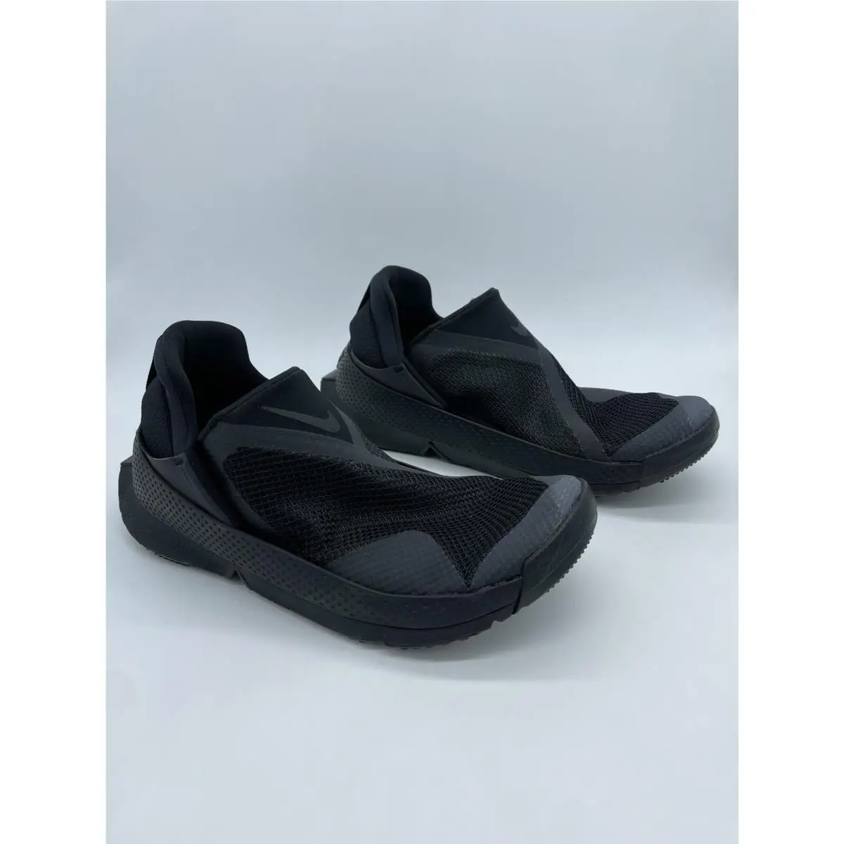 Nike Go Flyease Triple Black DR5540-006 Women`s Size 7.5 / Men`s Size 6 Shoes