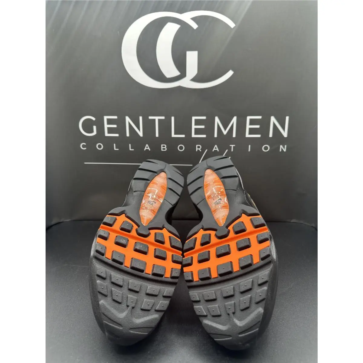 Nike shoes - Nike Air Max 95 - Air Max - HQ1973-001 - Orange 4