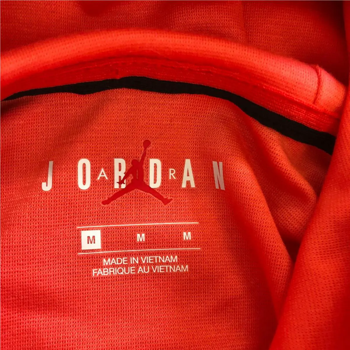Nike clothing - Salmon (UPC: 191888678341) 1