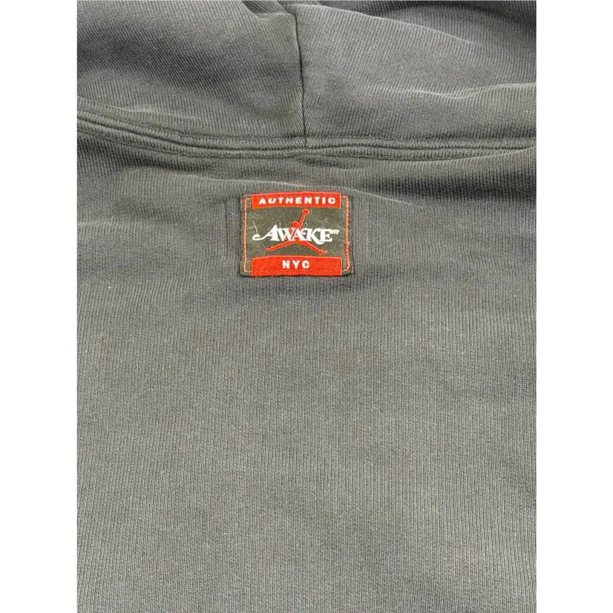 Nike clothing - Black (UPC: 0196976613235) 8