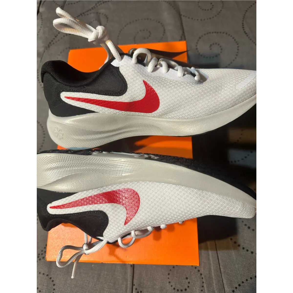 Nike shoes - Nike Revolution 7 - Revolution - WHITE + RED FIRE + BLACK 2