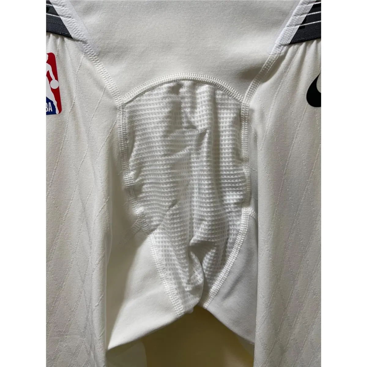 Nike clothing - Nike Techknit NBA - Techknit NBA - S313 - White (UPC: 0883412526241) 3