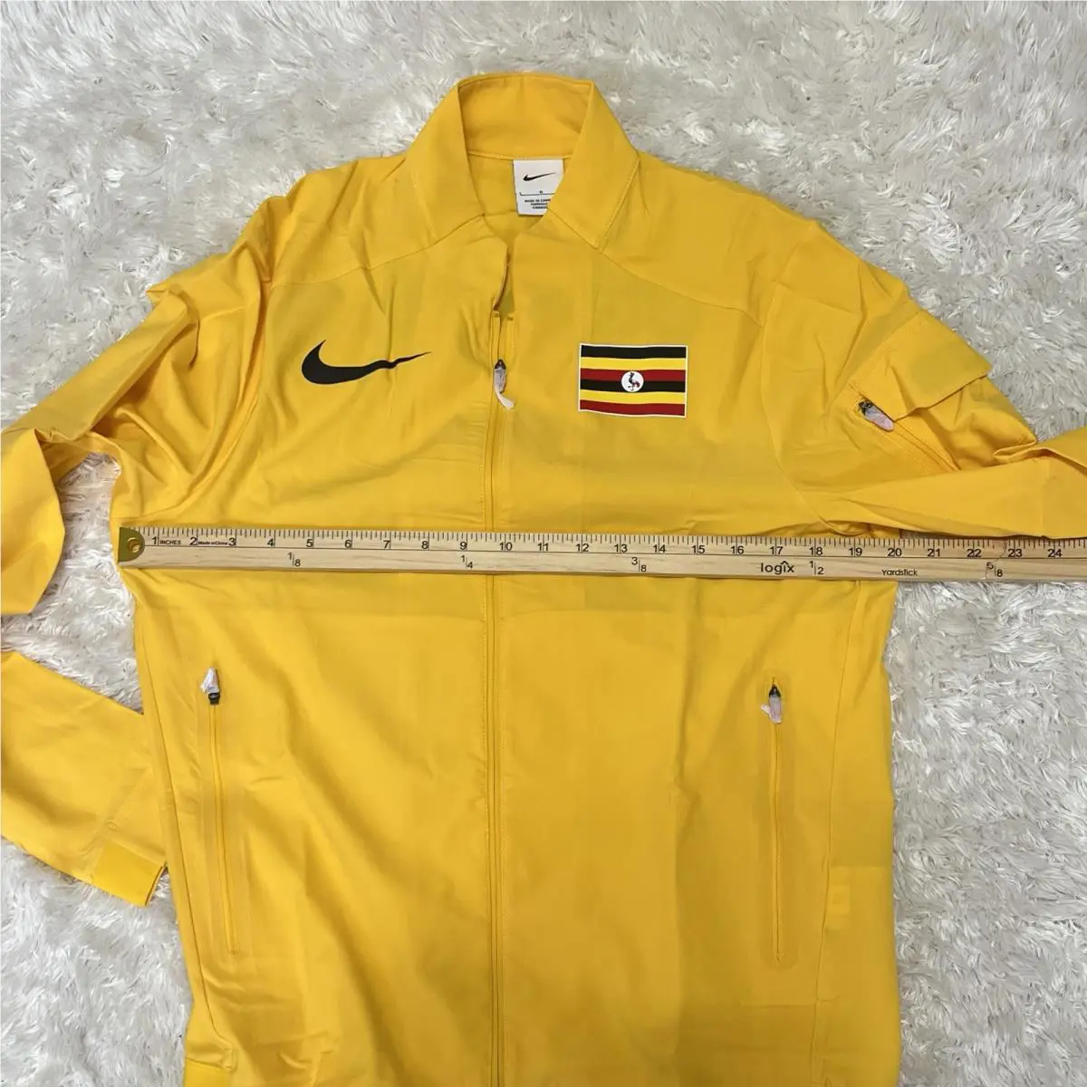 Nike clothing - Yellow 6