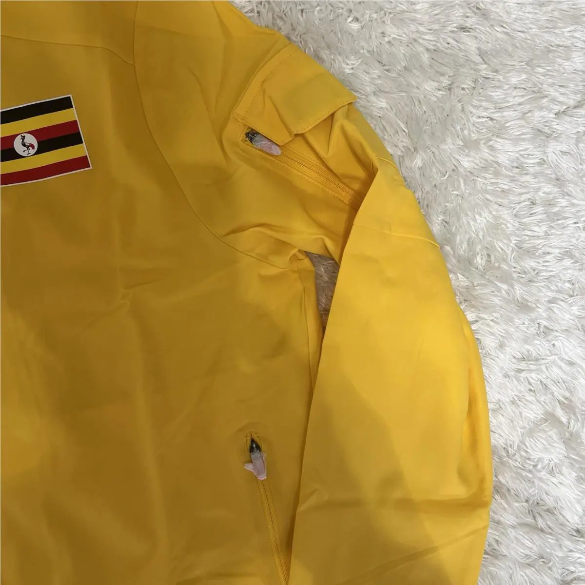 Nike clothing - Yellow 2