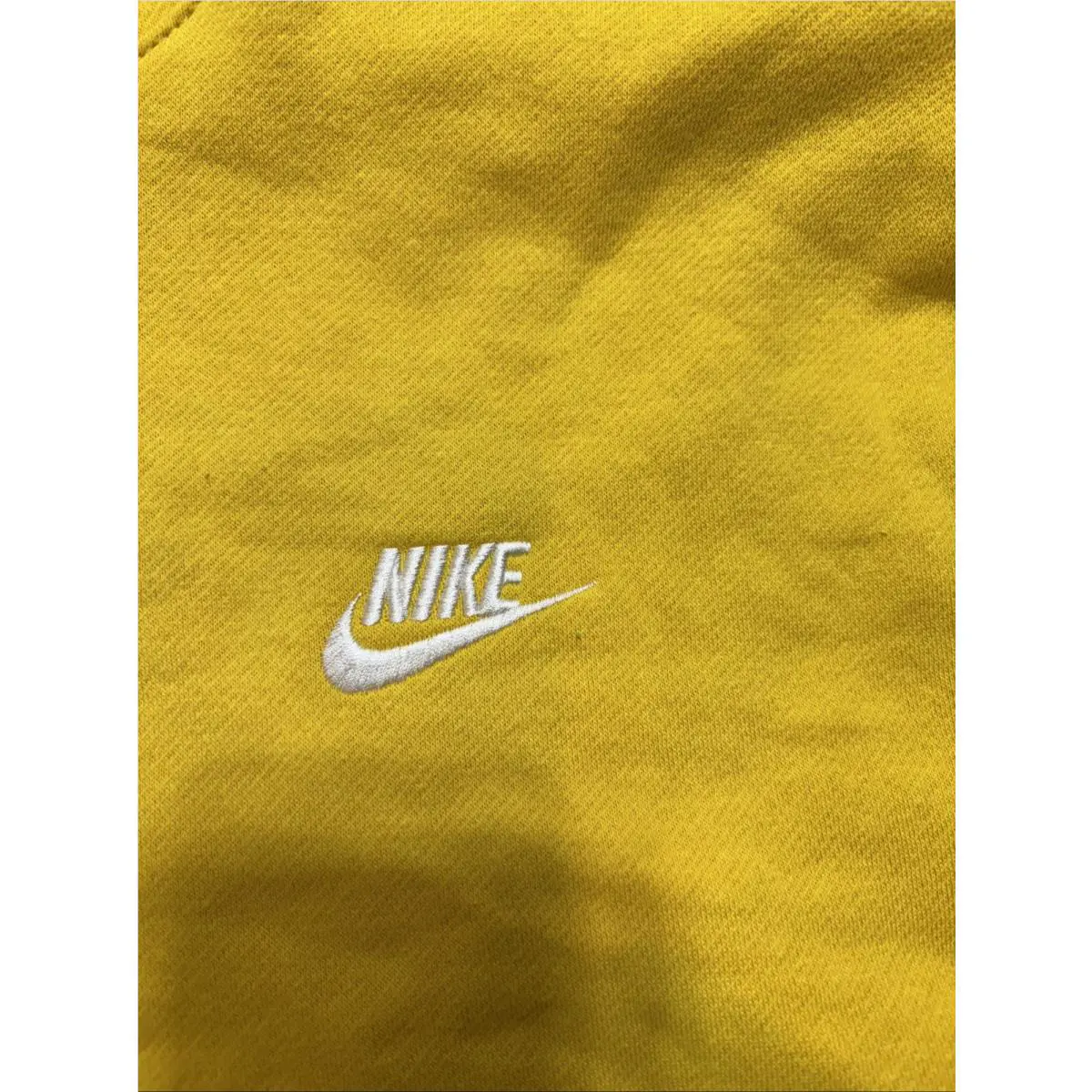 Nike clothing - Yellow (UPC: 0195245423766) 3