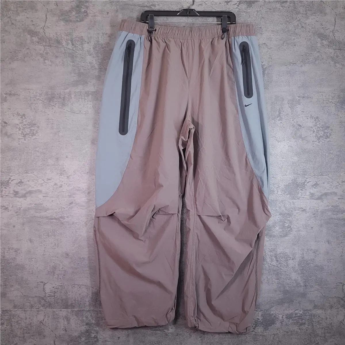 Nike Tech Woven Stacked Oversized Pants Mens Size 2XL Grey IH8466-289