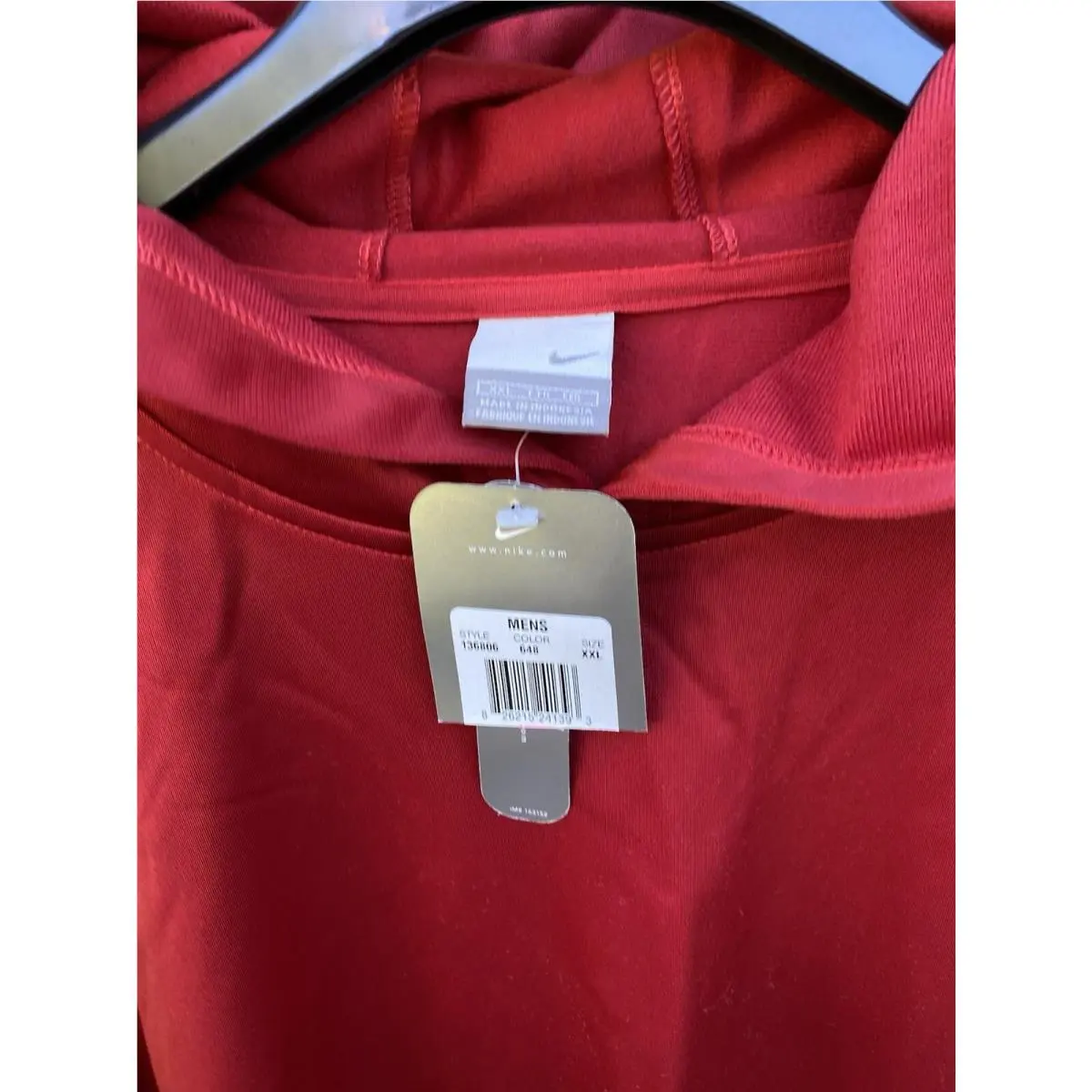 Nike clothing - Red 2