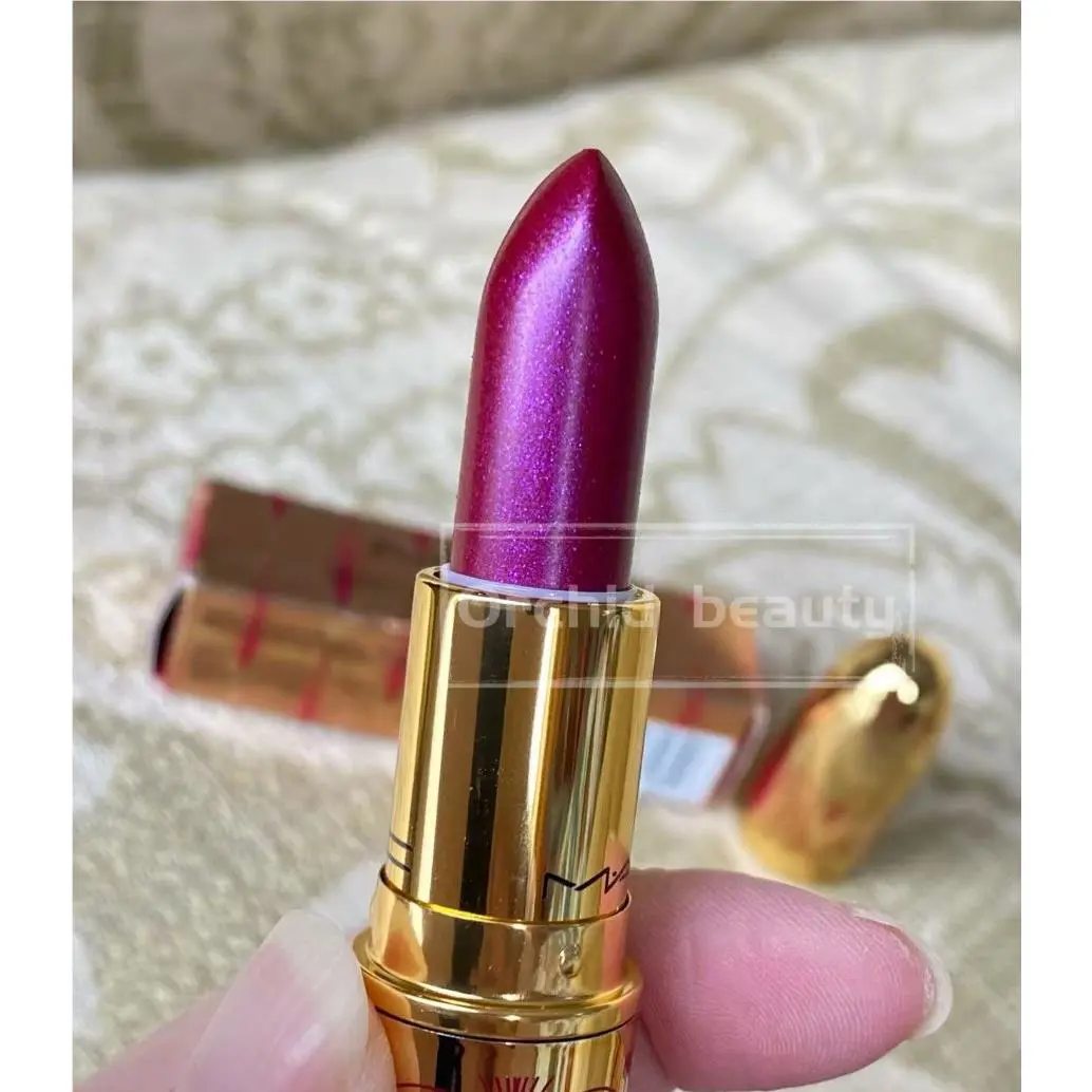 Boxed Mac Frost Lipstick Full Size 3g/0.1oz Limited Edtion