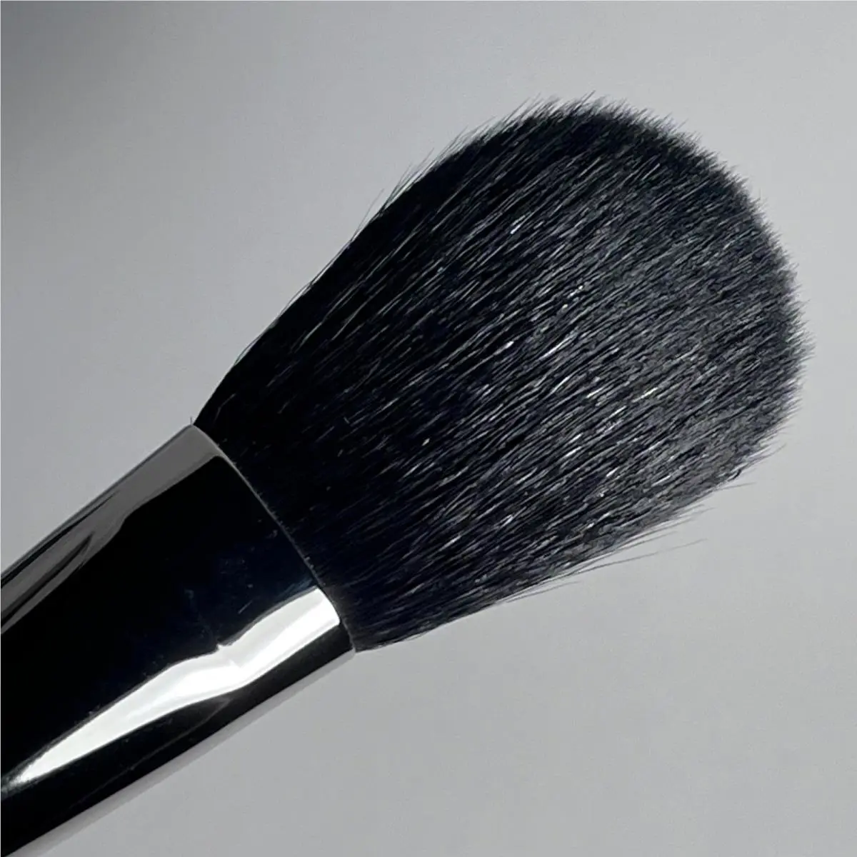Mac Brush Face Powder Blush Foundation Eye Choose Natural Synthetic 129 (medium powder brush) by MAC Cosmetics