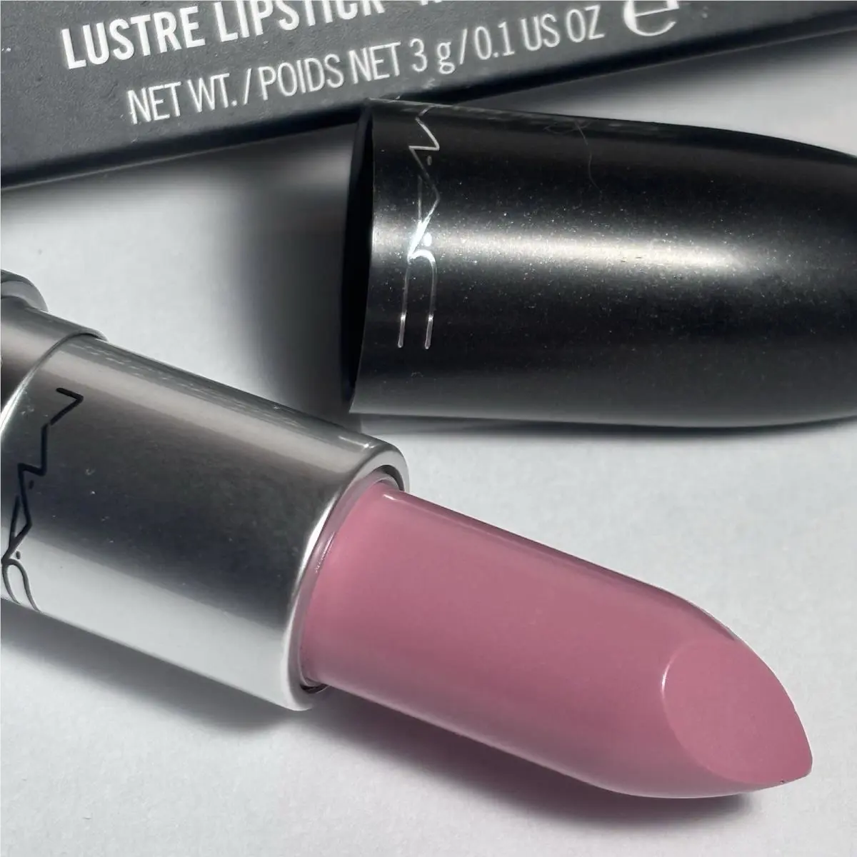 Mac Fun Fun Lustre Lipstick Balloonacy Soft Bubble Gum Pink Rare LE