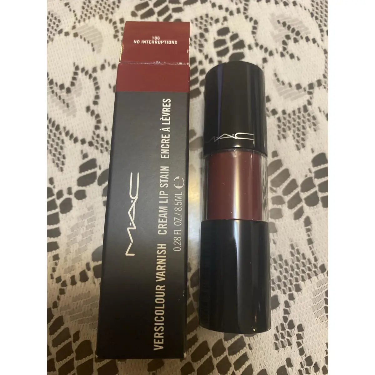 Mac Versicolour Lip Stain NO Interruption”