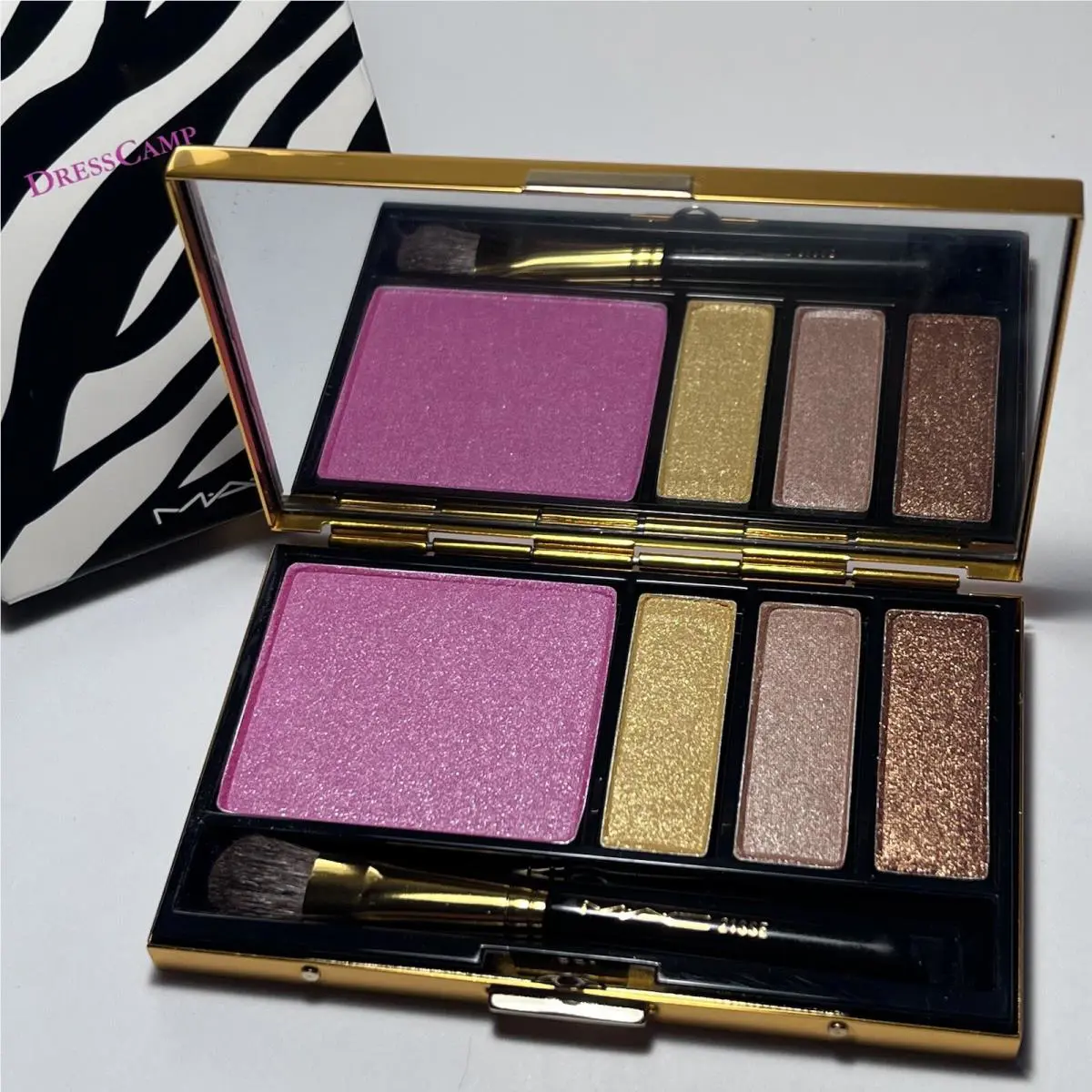 Mac Dresscamp x 4 Face Powder Blush Eye Shadow Palette + 213SE Brush