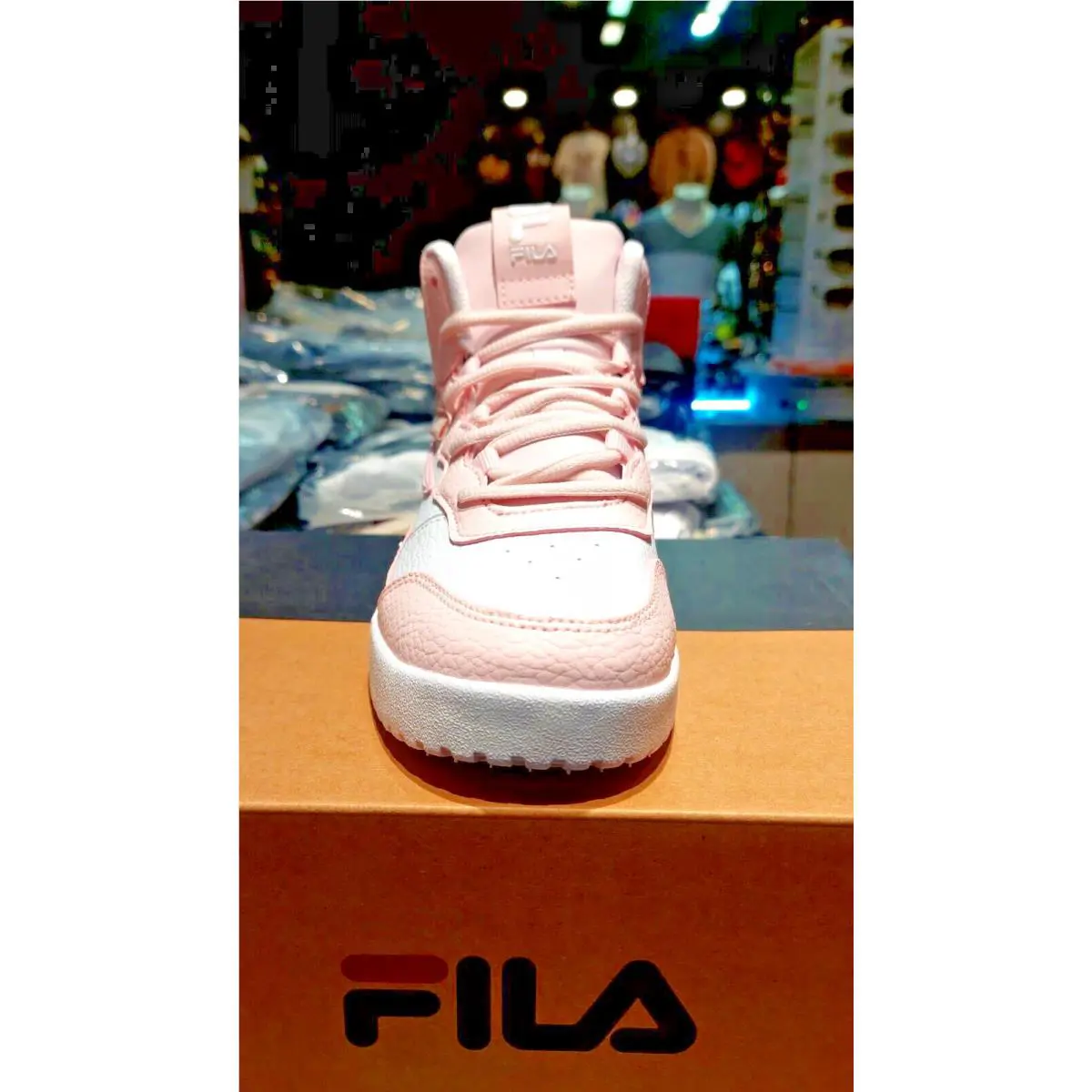 Fila shoes - White 9