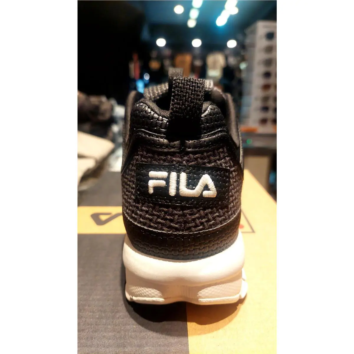 Fila shoes - Black 3